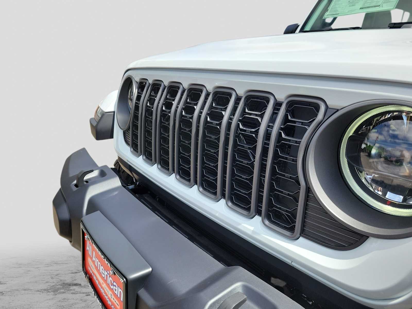 Thumbnail: 2026 Jeep Gladiator - 5