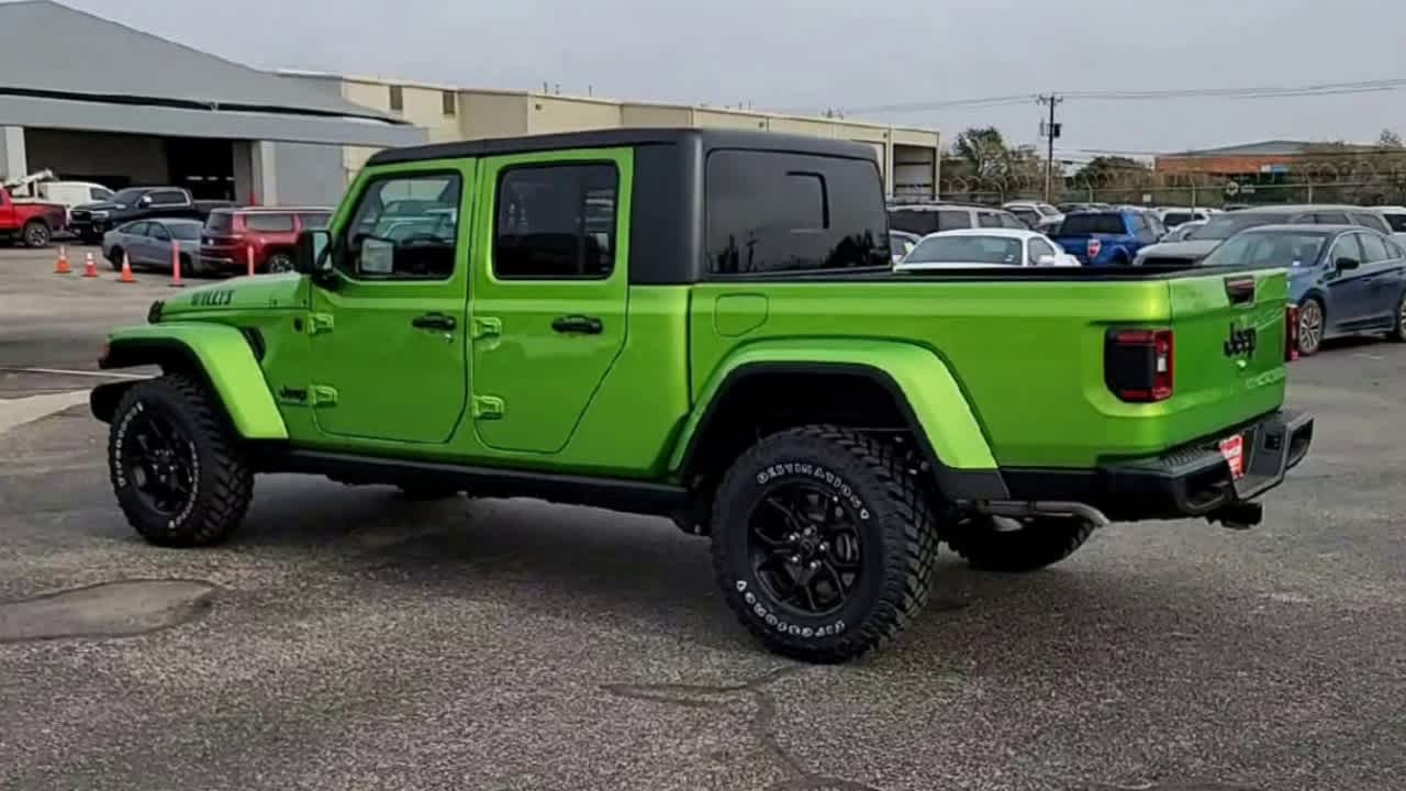 Thumbnail: 2026 Jeep Gladiator - 6