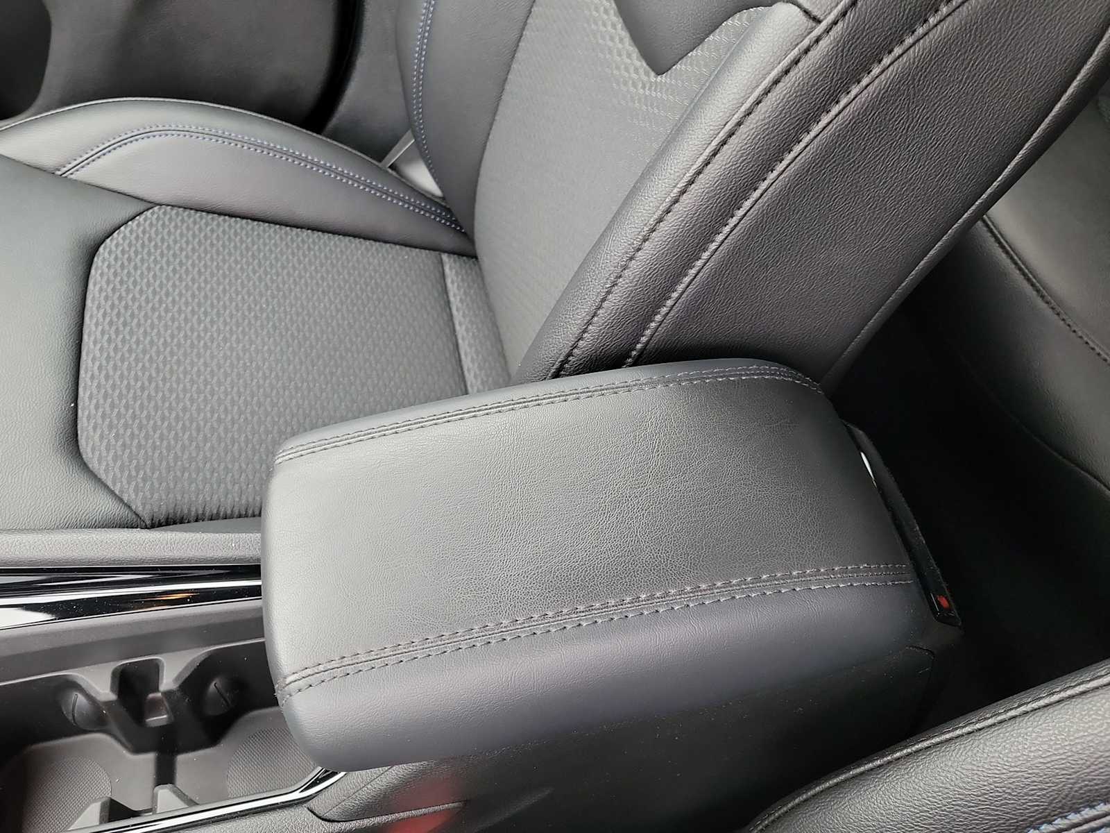 Thumbnail: 2026 Jeep Compass - 16