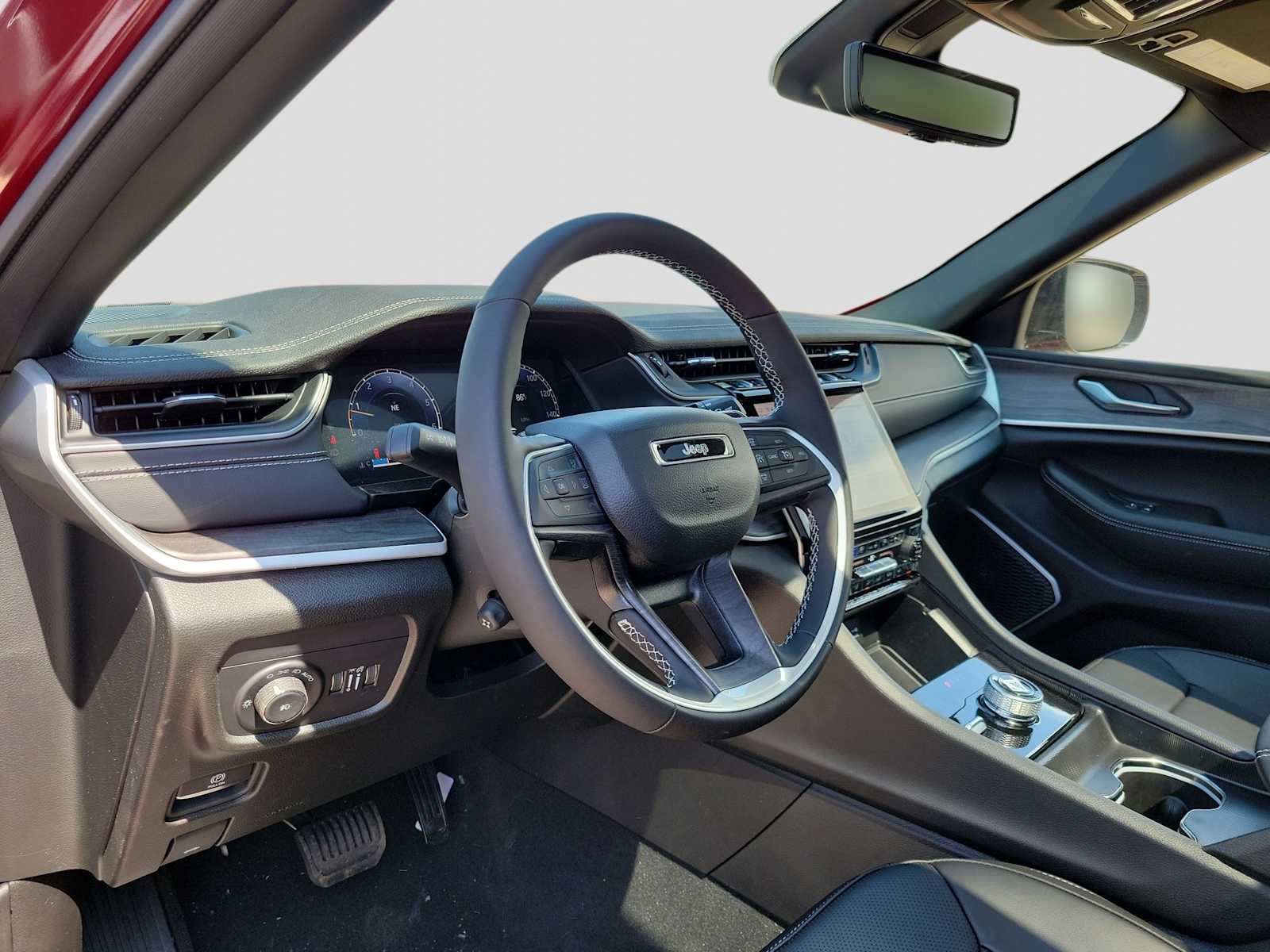 Thumbnail: 2024 Jeep Grand Cherokee - 2