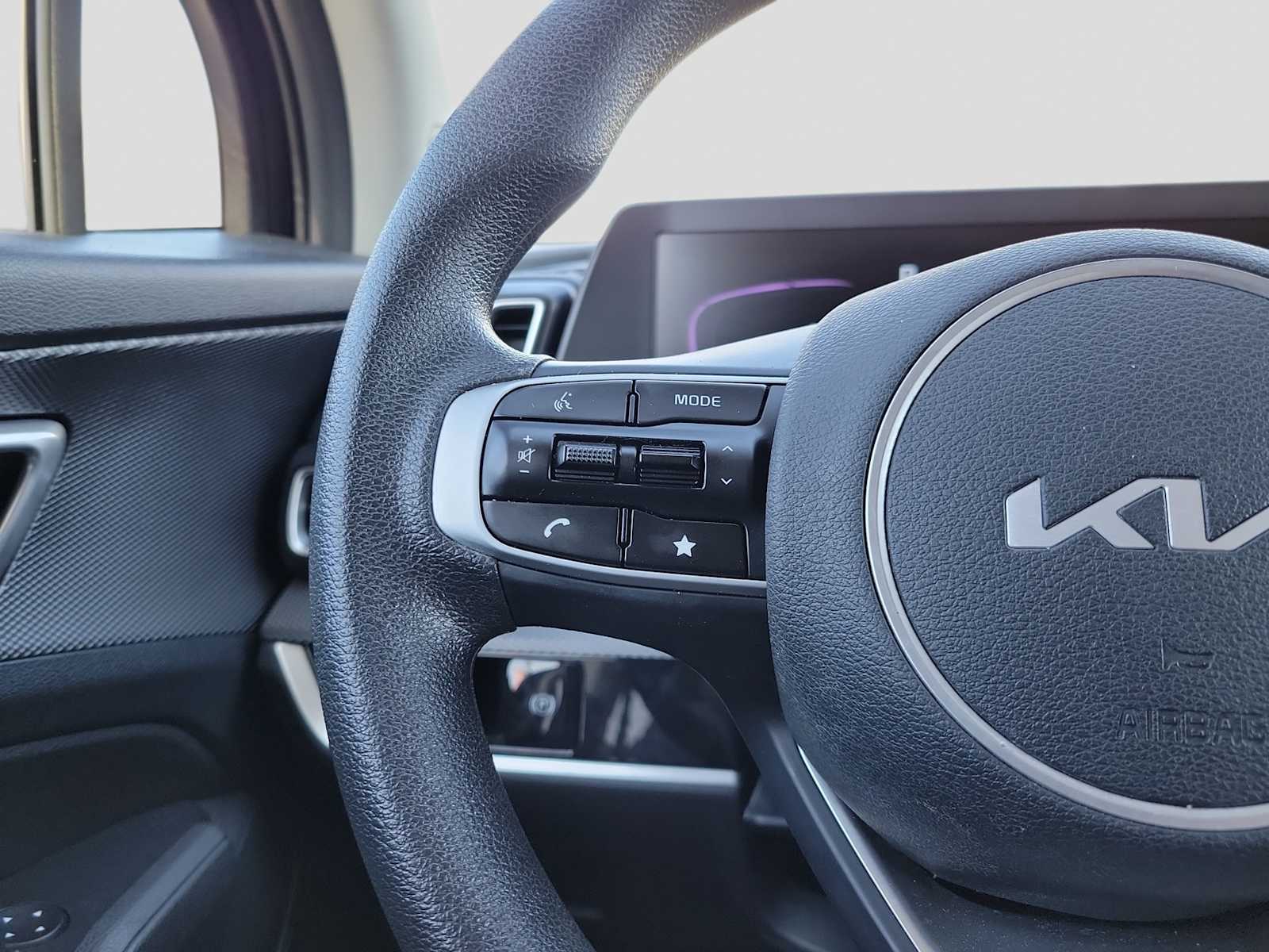 Thumbnail: 2025 Kia Sportage - 19