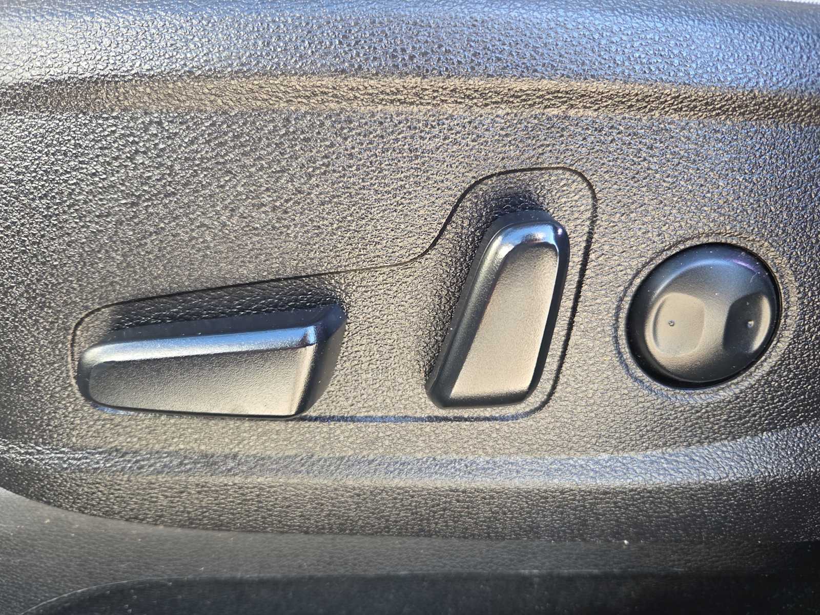 Thumbnail: 2022 Kia Telluride - 14