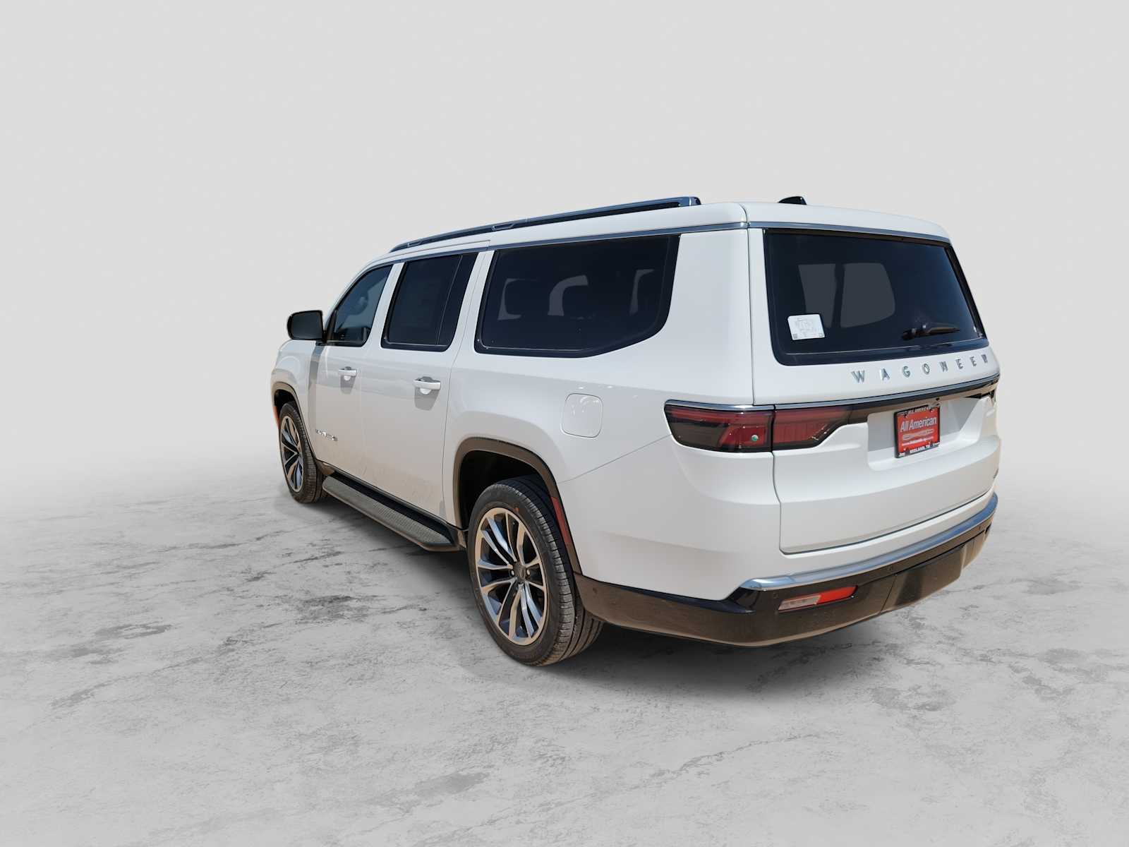 Thumbnail: 2024 Jeep Wagoneer - 4