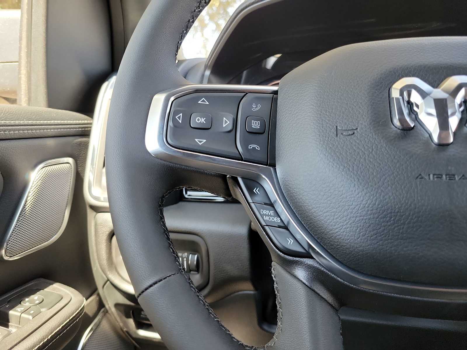 Thumbnail: 2026 RAM 1500 - 19