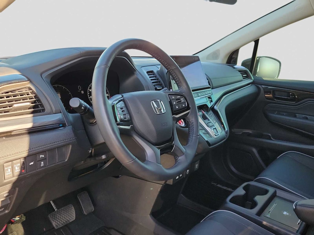Used 2025 Honda Odyssey Elite Van