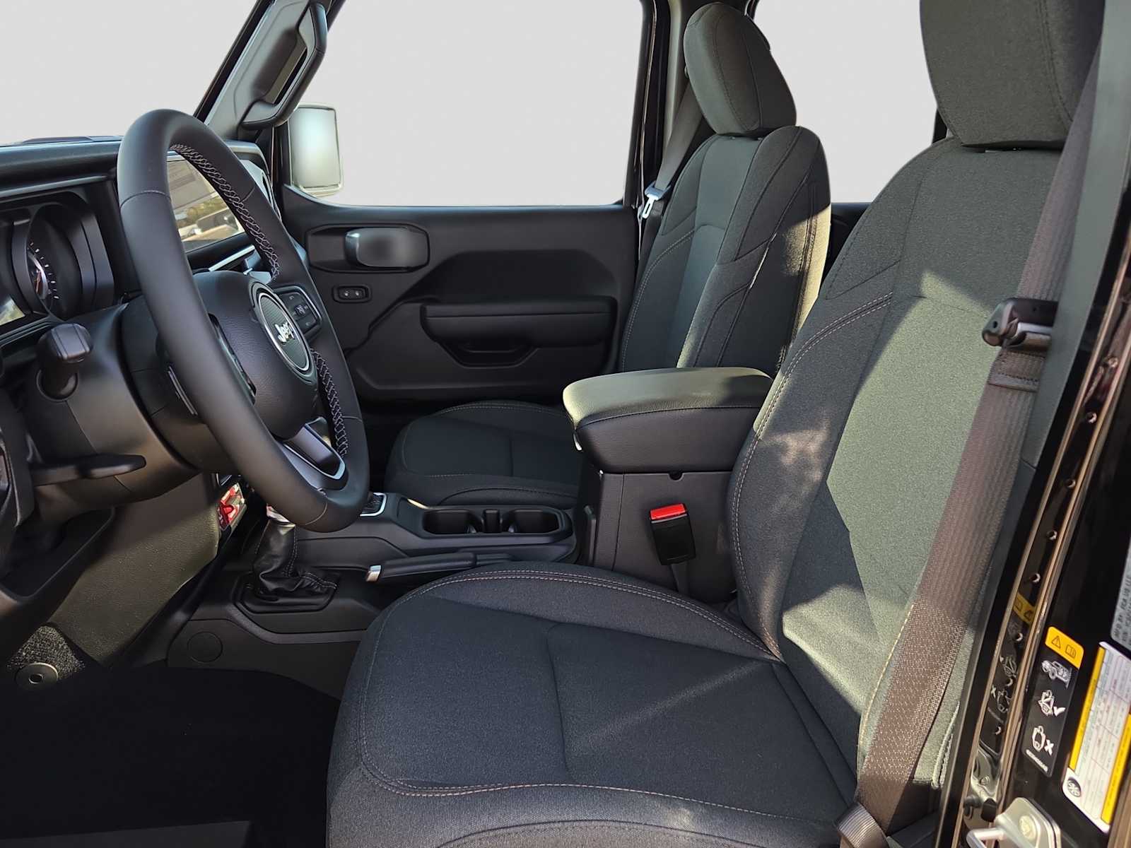 Thumbnail: 2026 Jeep Gladiator - 13