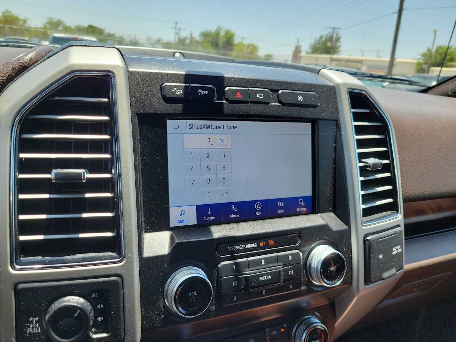 Thumbnail: 2020 Ford F-150 - 21