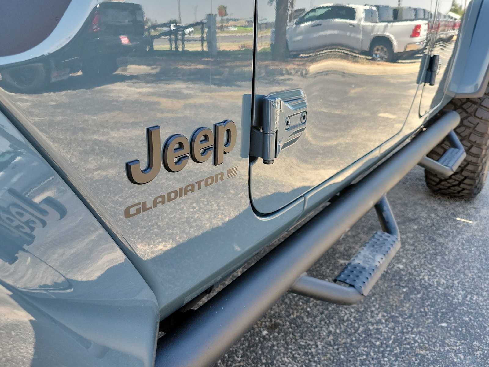 Thumbnail: 2025 Jeep Gladiator - 7