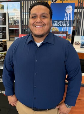 Staff member Michael Coria from ID_0874d664fb4c