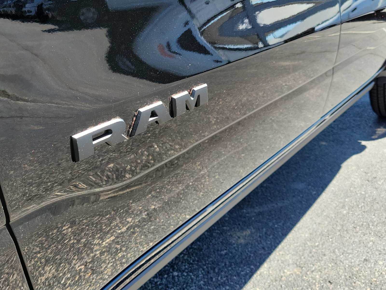 Thumbnail: 2026 RAM 1500 - 7