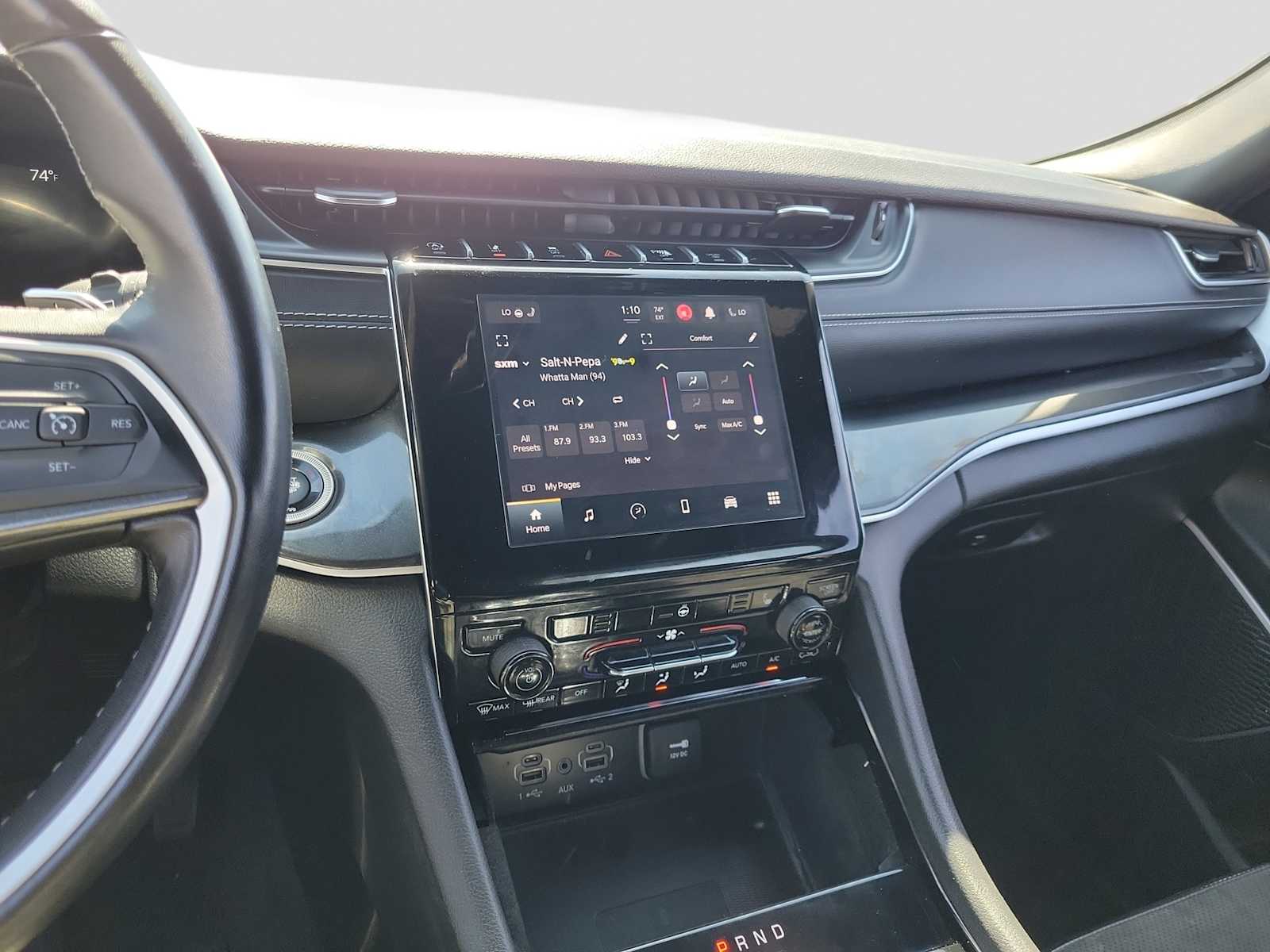 Thumbnail: 2022 Jeep Grand Cherokee - 21