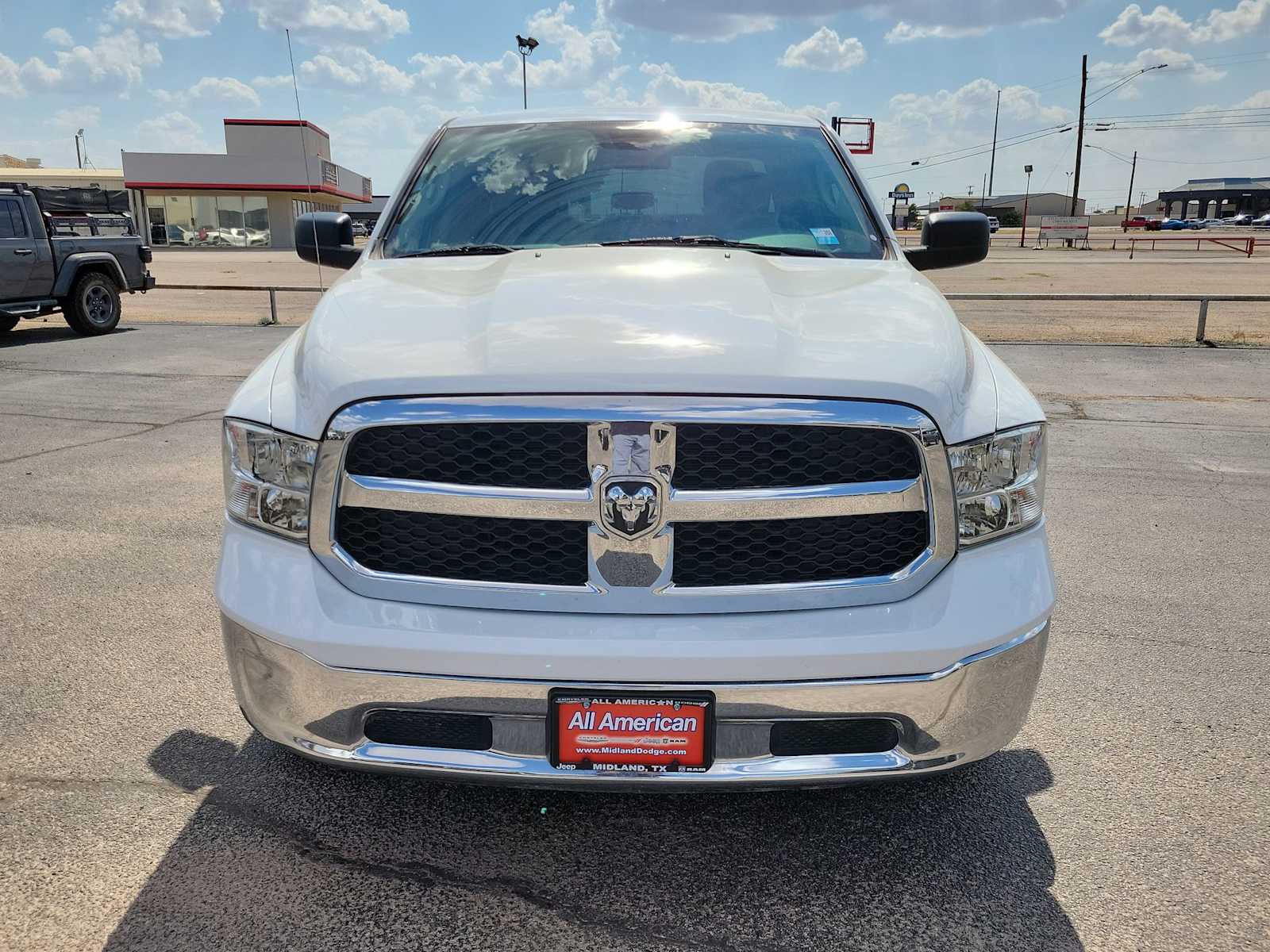 Thumbnail: 2019 RAM 1500 Classic - 6