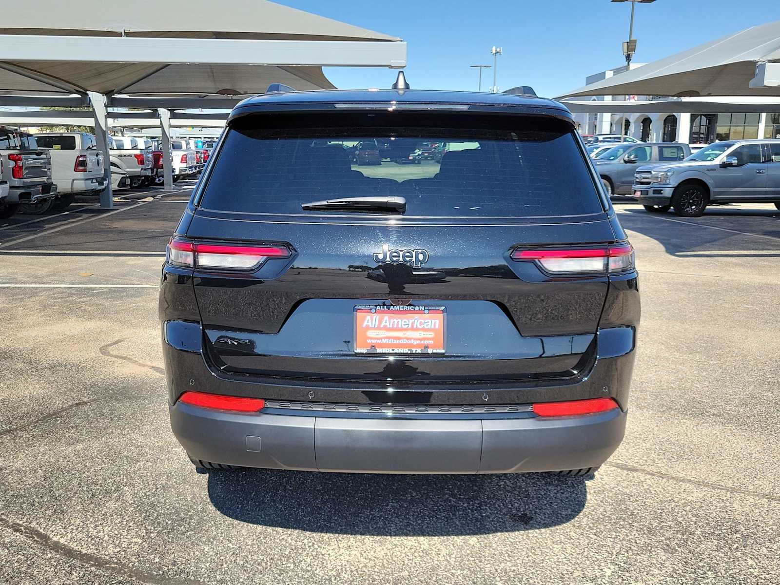 Thumbnail: 2025 Jeep Grand Cherokee - 5