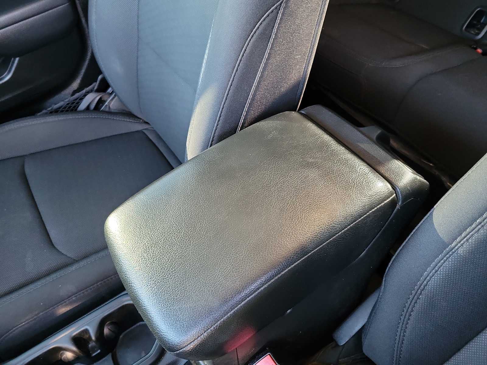 Thumbnail: 2023 Jeep Gladiator - 16