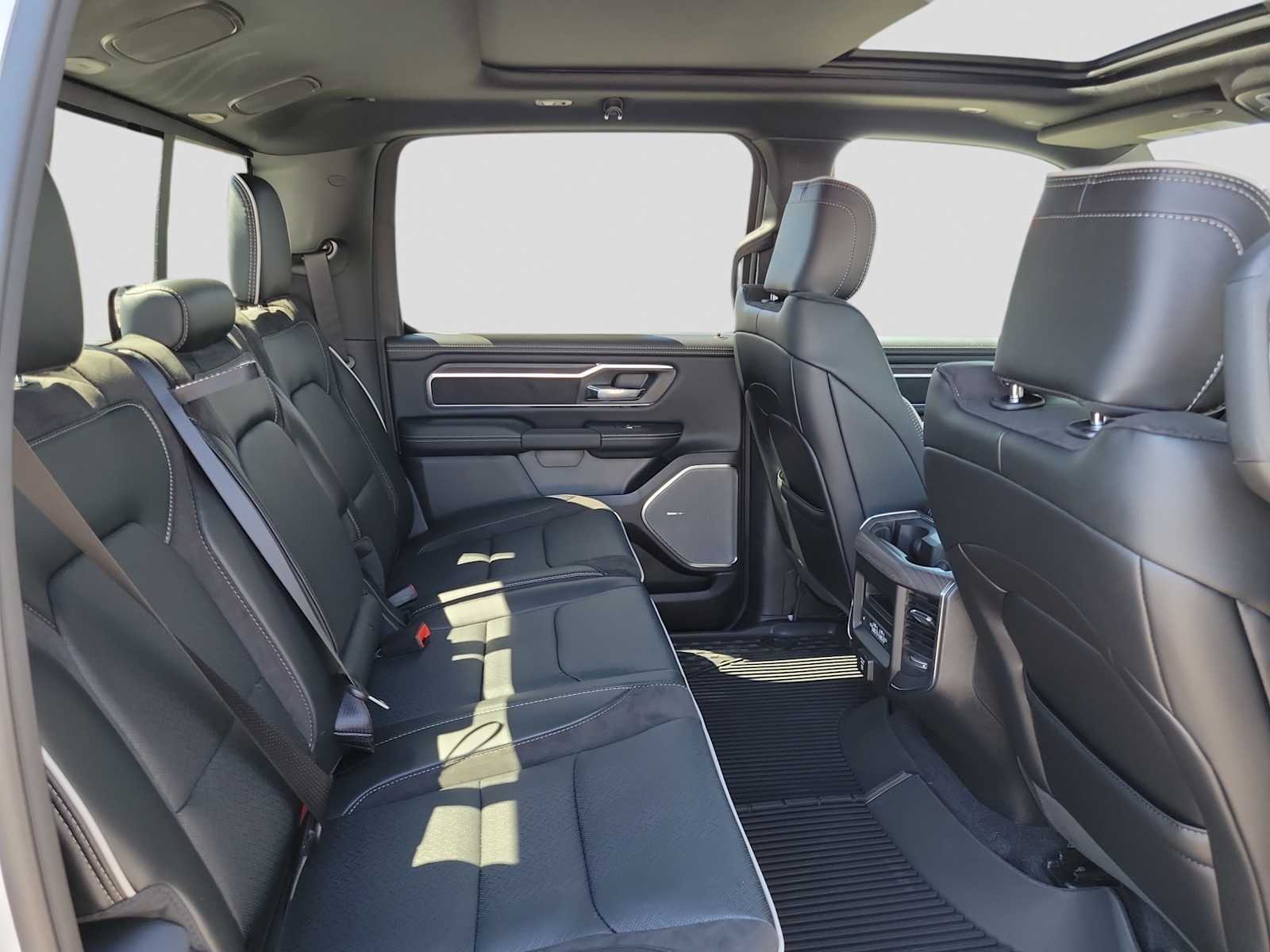 Thumbnail: 2026 RAM 1500 - 13