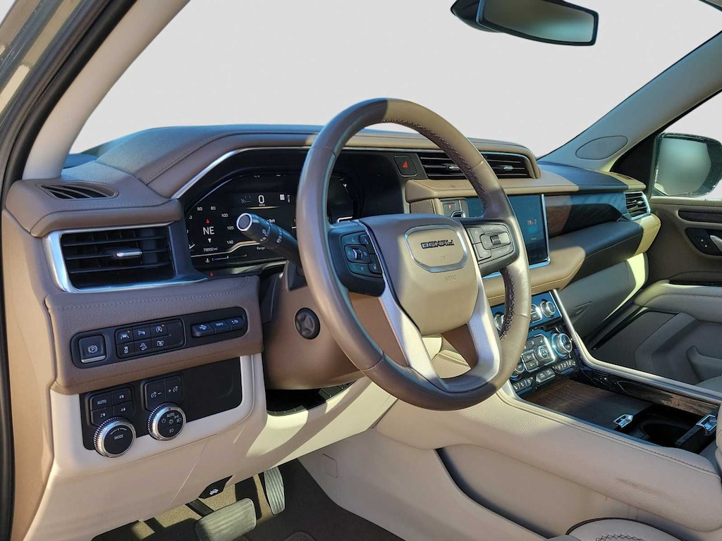 Used 2023 GMC Yukon XL Denali SUV