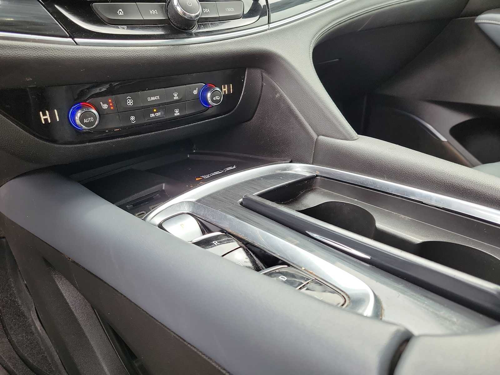 Thumbnail: 2022 Buick Enclave - 17