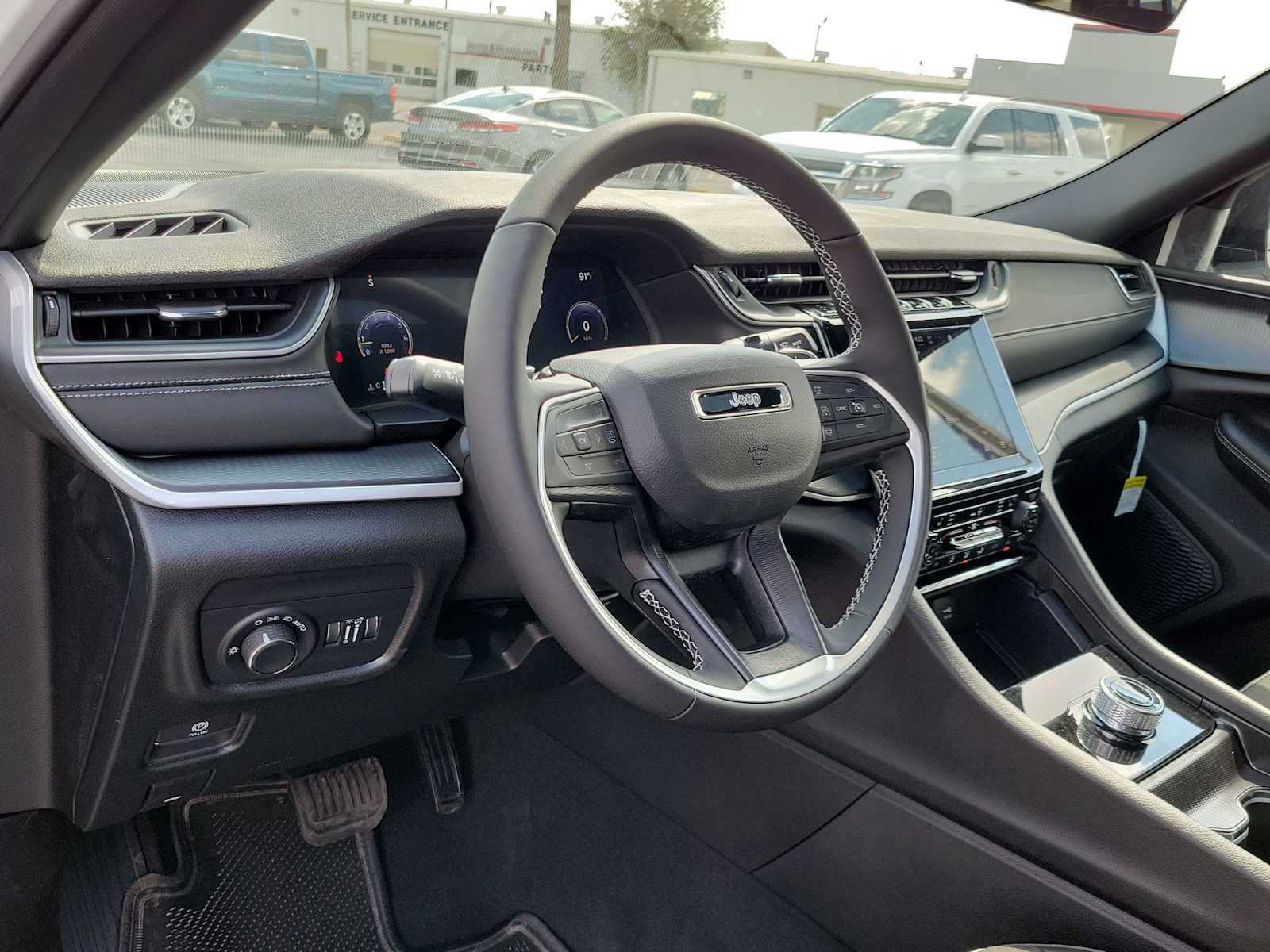 Thumbnail: 2025 Jeep Grand Cherokee - 2