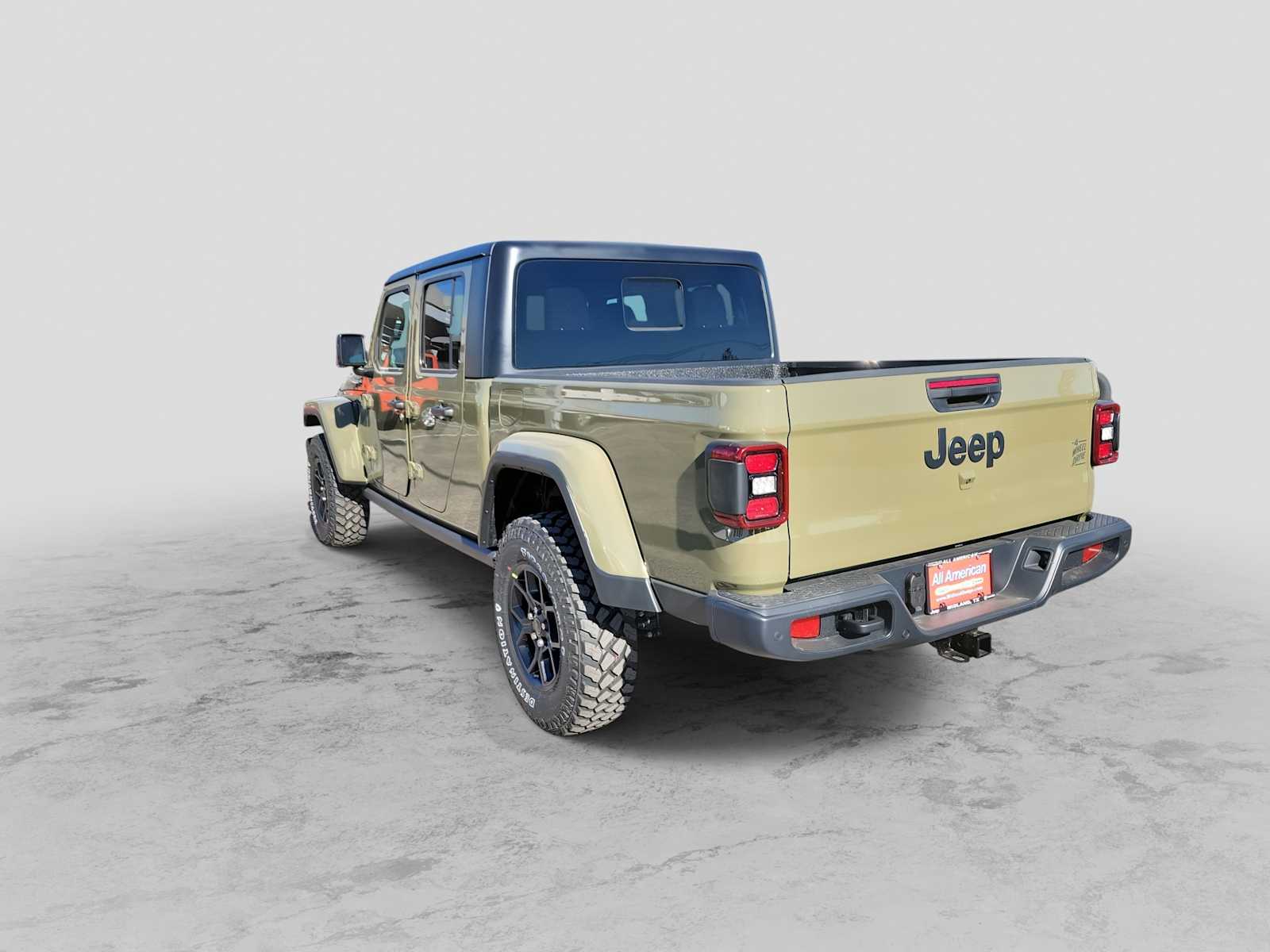 Thumbnail: 2026 Jeep Gladiator - 4