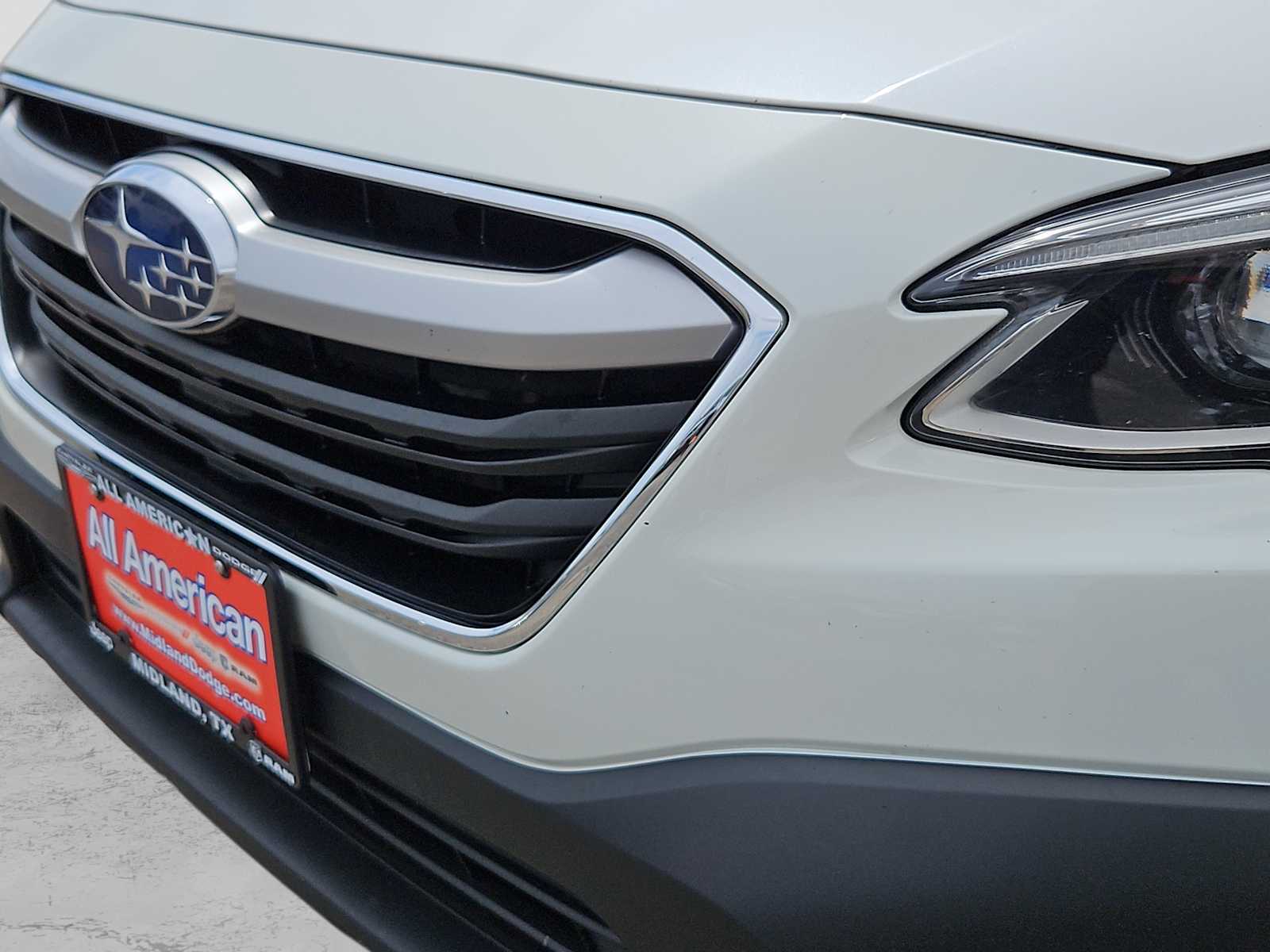 Thumbnail: 2022 Subaru Outback - 4
