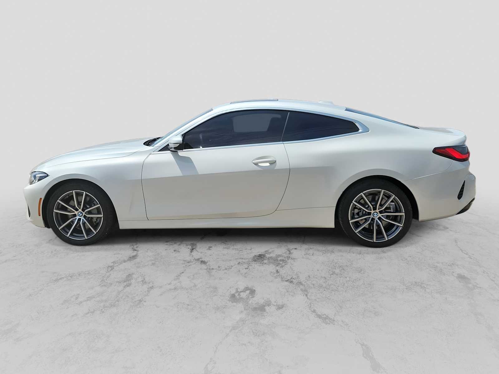 Thumbnail: 2025 BMW 4 Series - 3