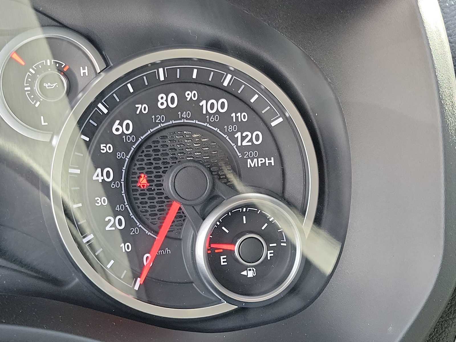 Thumbnail: 2025 RAM 1500 - 18