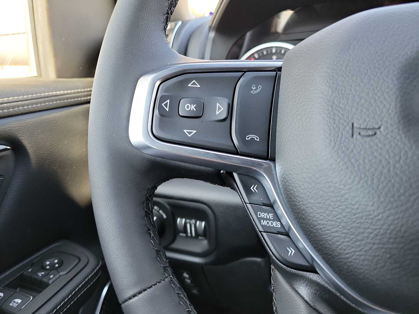 Thumbnail: 2026 RAM 1500 - 19