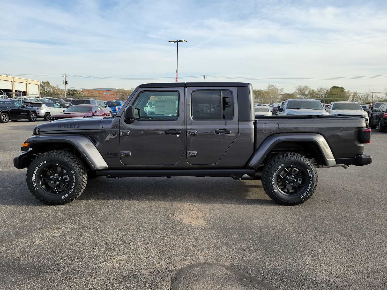 Thumbnail: 2026 Jeep Gladiator - 10