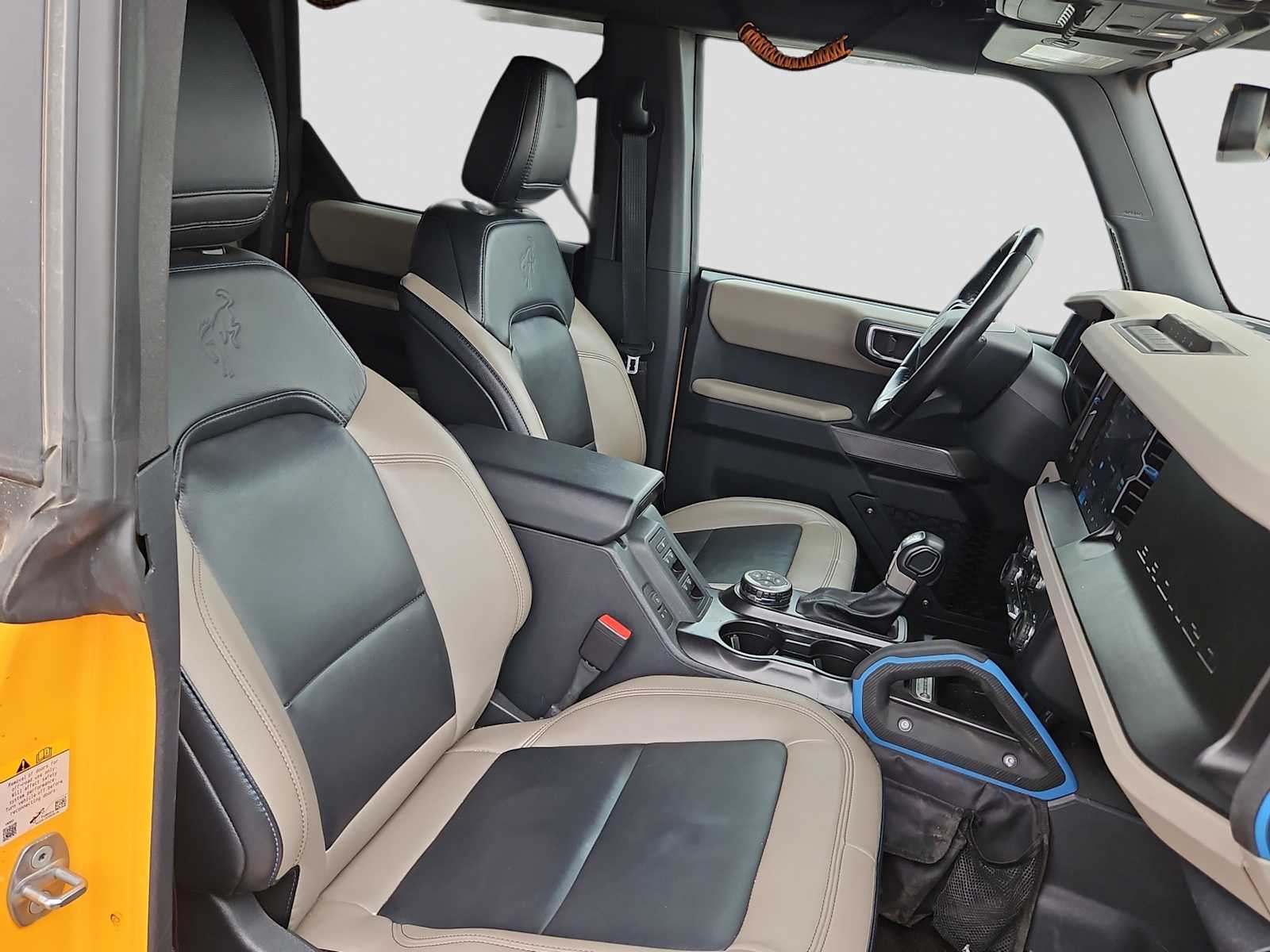 Thumbnail: 2022 Ford Bronco - 9