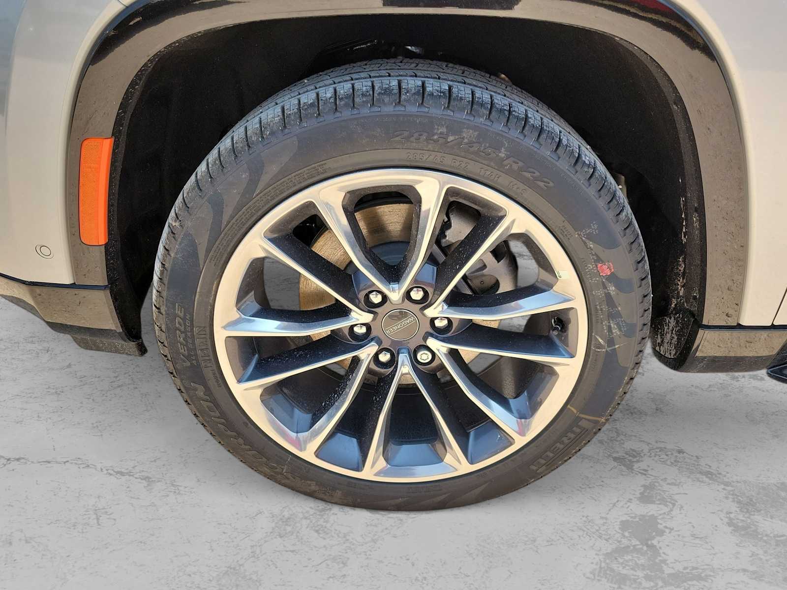 Thumbnail: 2024 Jeep Wagoneer - 8