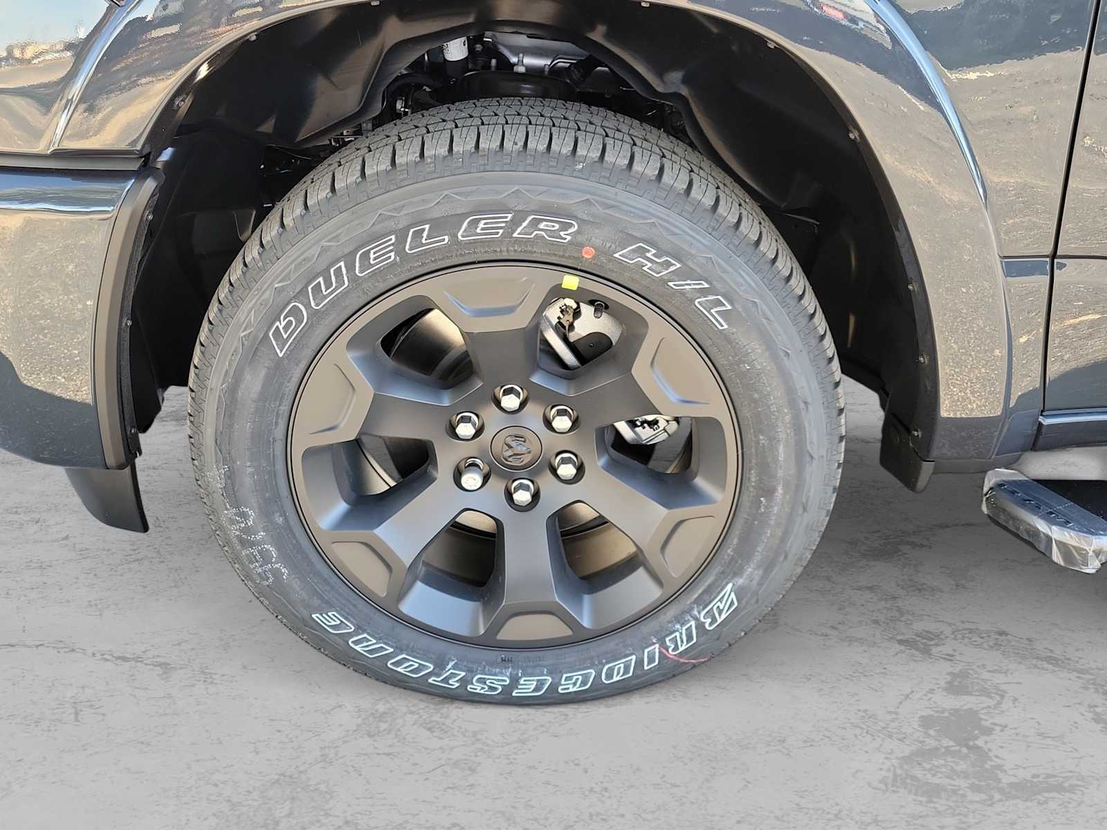 Thumbnail: 2026 RAM 1500 - 8