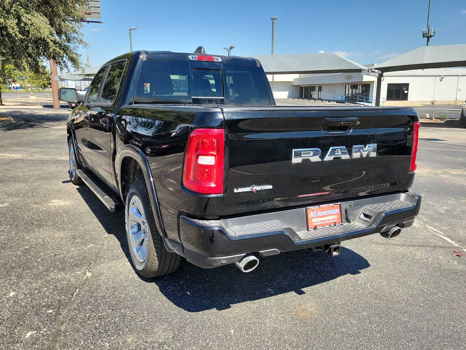 Thumbnail: 2026 RAM 1500 - 4