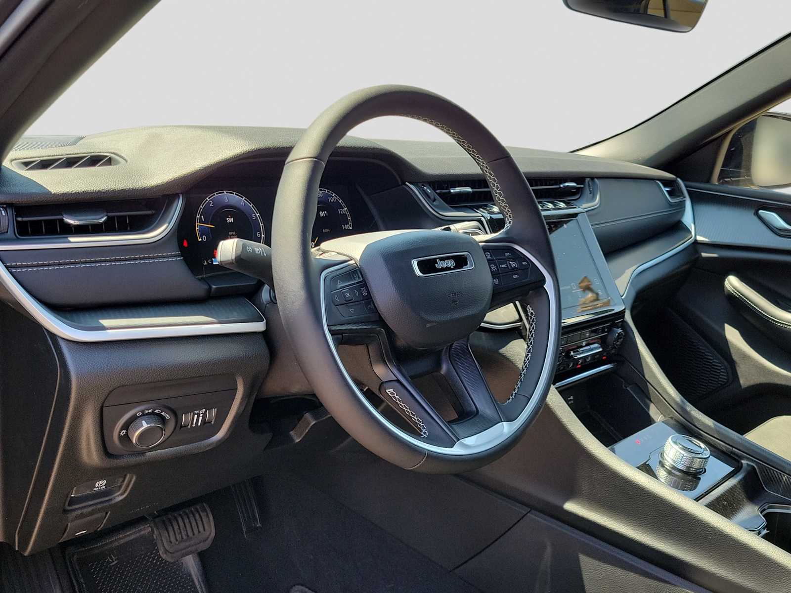 Thumbnail: 2025 Jeep Grand Cherokee - 2