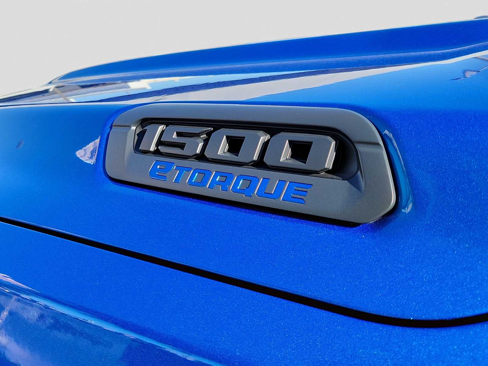 Thumbnail: 2026 RAM 1500 - 9