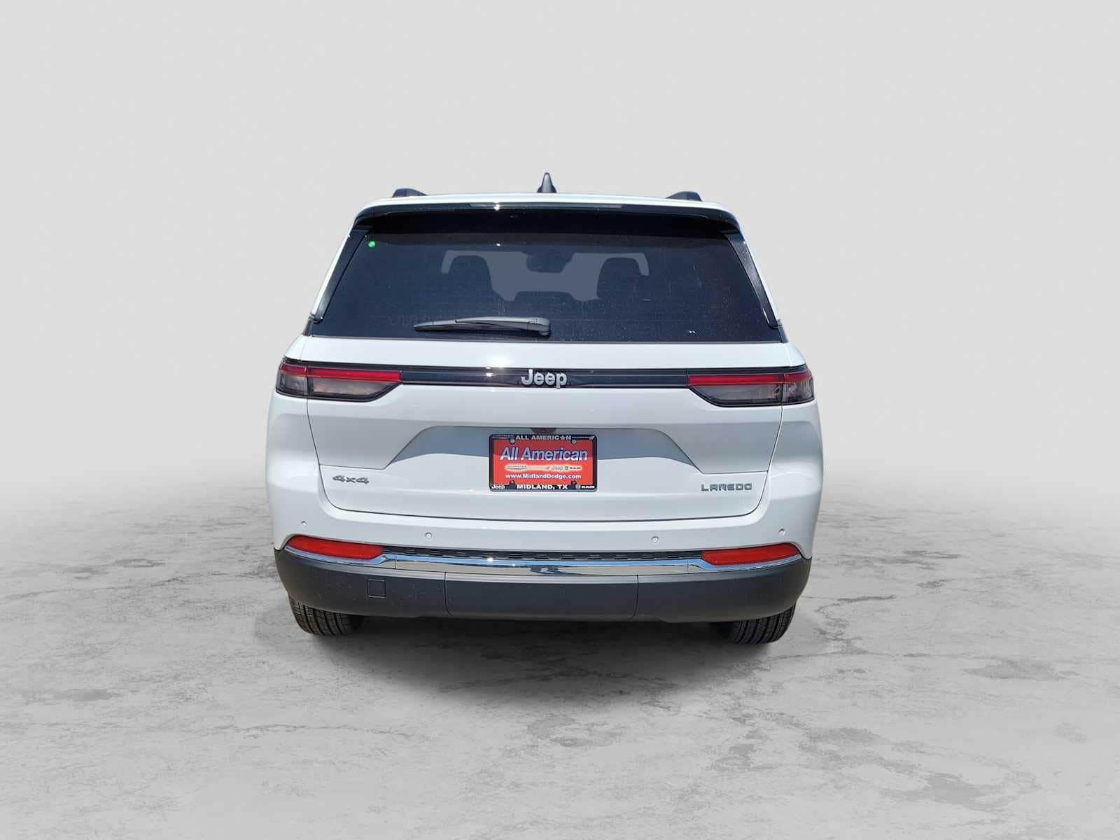 Thumbnail: 2026 Jeep Grand Cherokee - 5