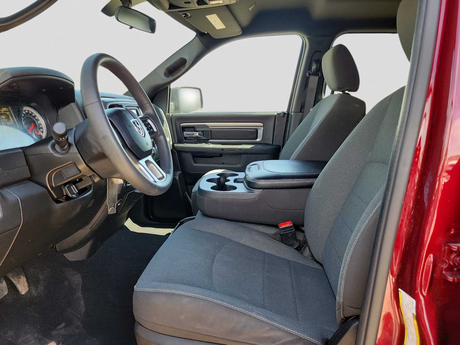 Thumbnail: 2024 RAM 1500 Classic - 11