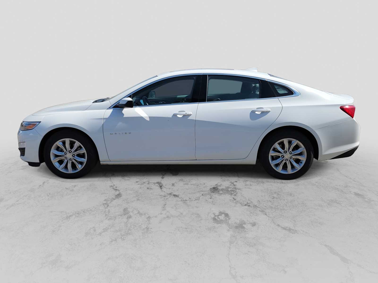 Thumbnail: 2024 Chevrolet Malibu - 3