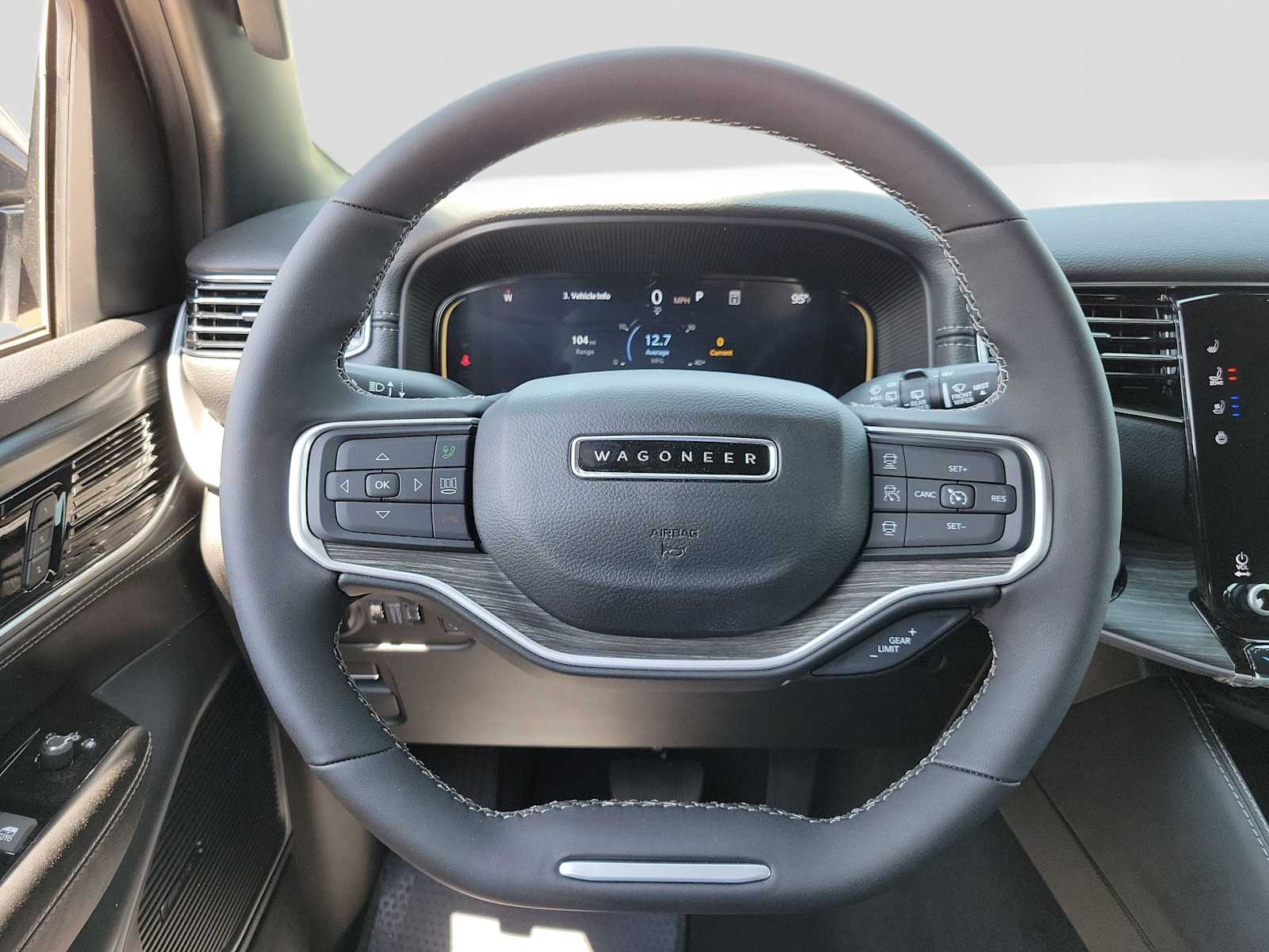 Thumbnail: 2024 Jeep Wagoneer - 15