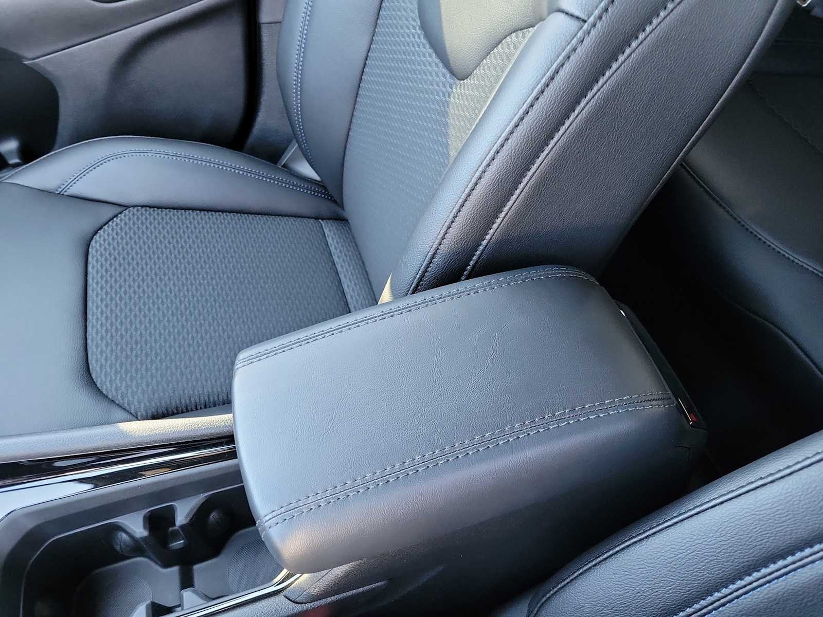 Thumbnail: 2026 Jeep Compass - 16