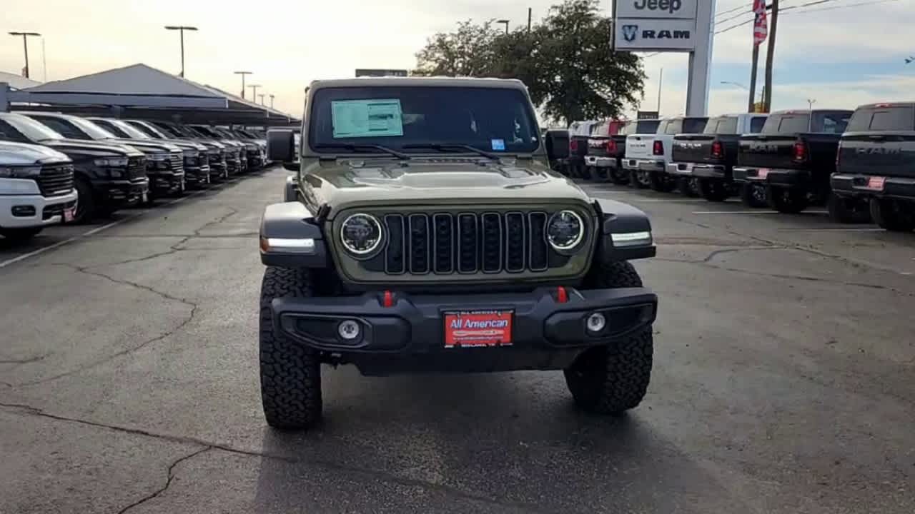 Thumbnail: 2026 Jeep Wrangler - 3