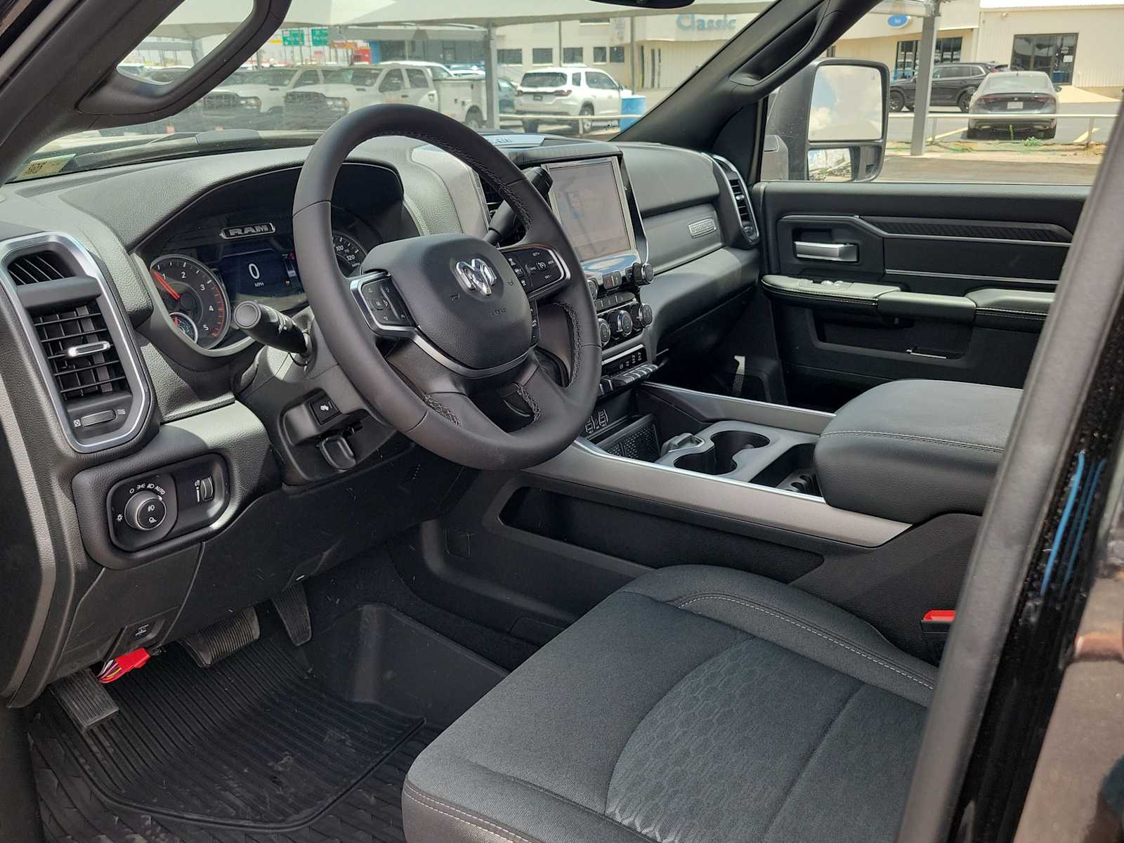 2025 Ram 2500 Big Horn photo 2
