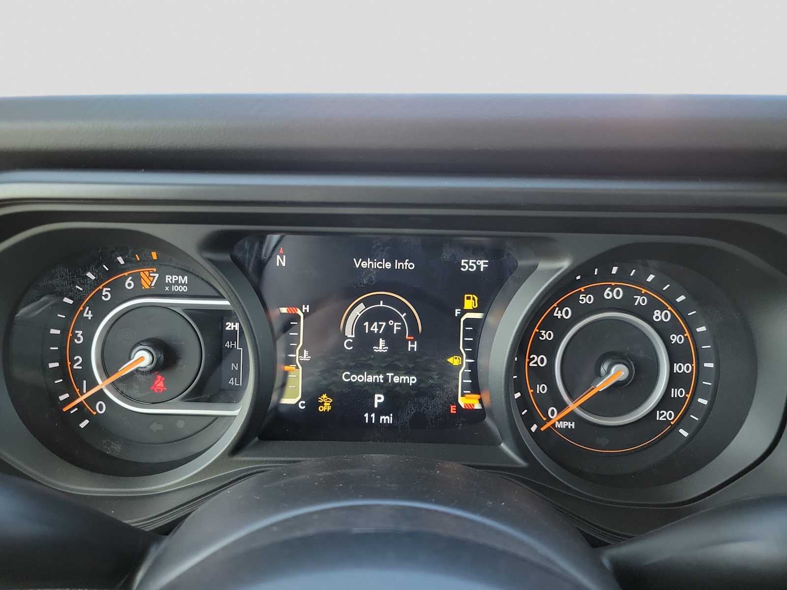 Thumbnail: 2026 Jeep Gladiator - 18