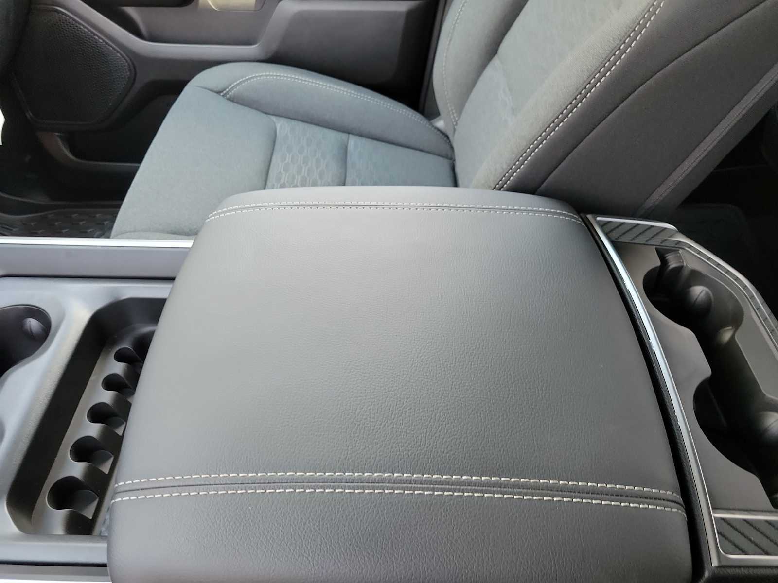 Thumbnail: 2026 RAM 1500 - 16