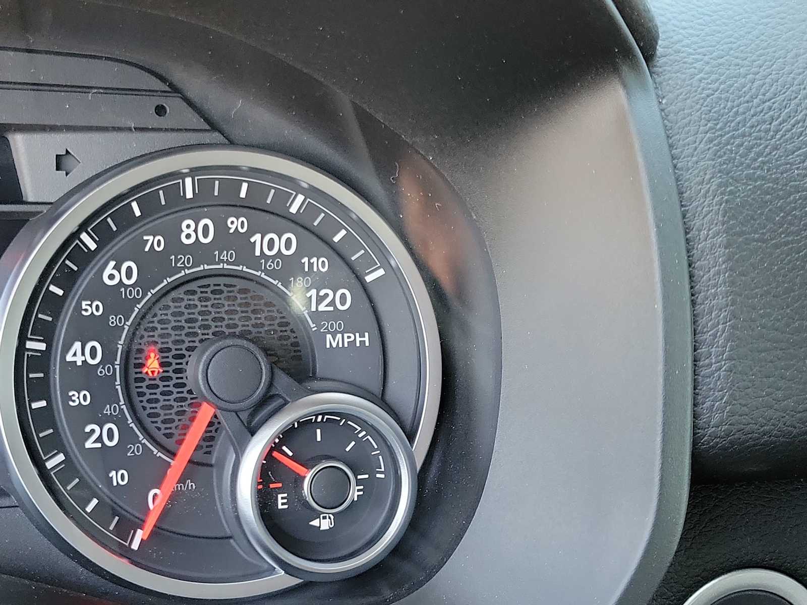 Thumbnail: 2025 RAM 1500 - 18