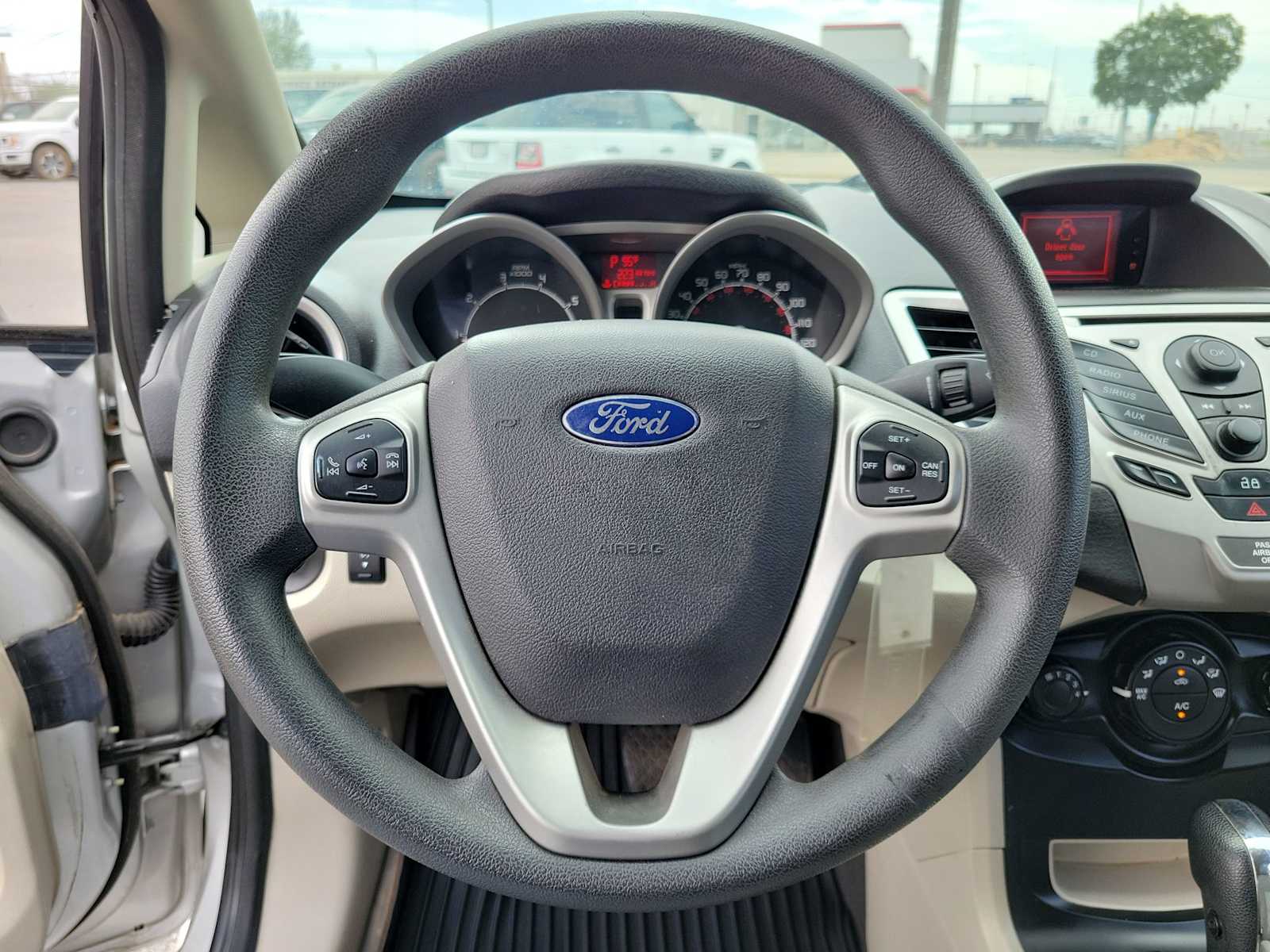 Thumbnail: 2013 Ford Fiesta - 15