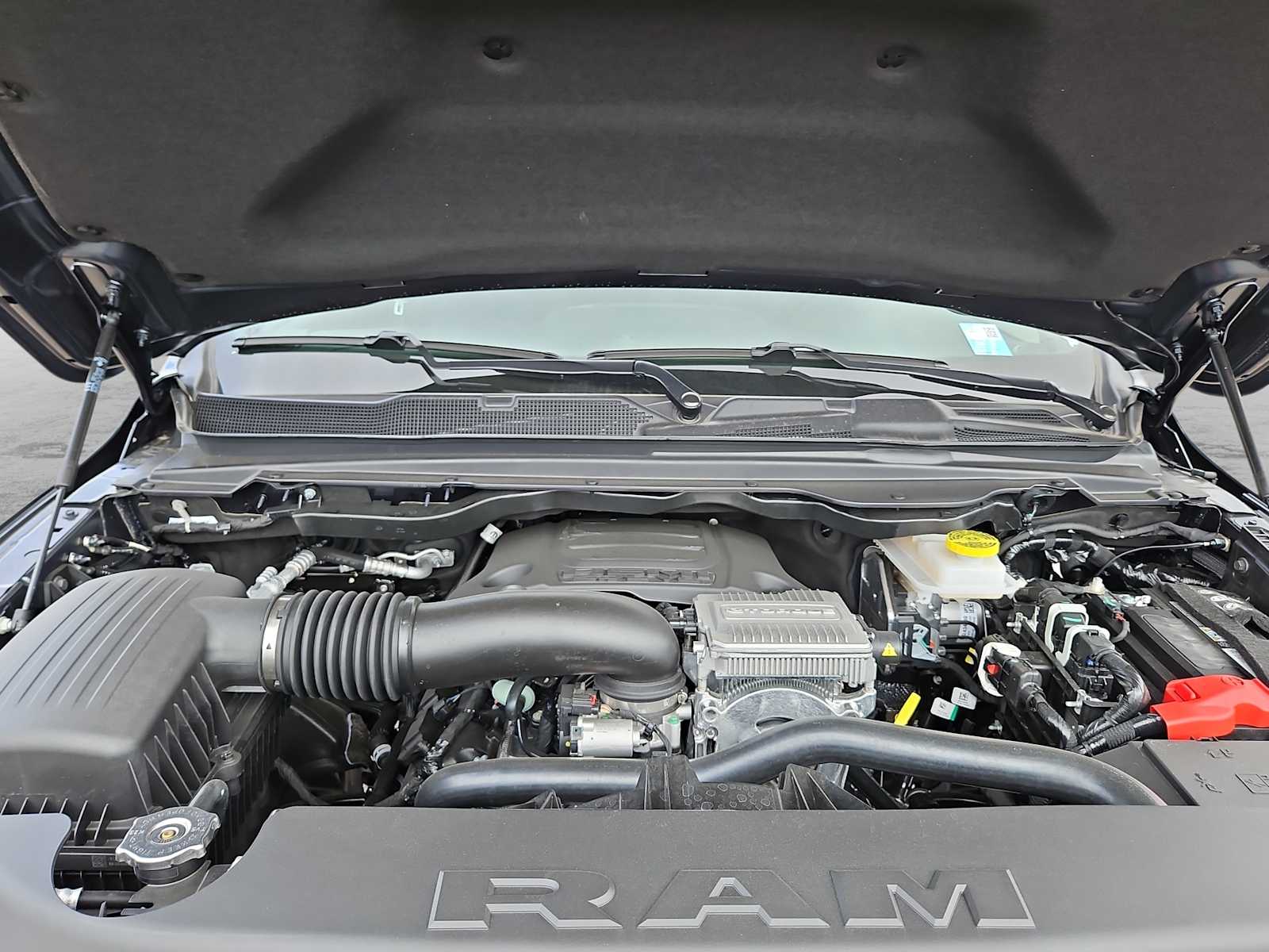Thumbnail: 2026 RAM 1500 - 5