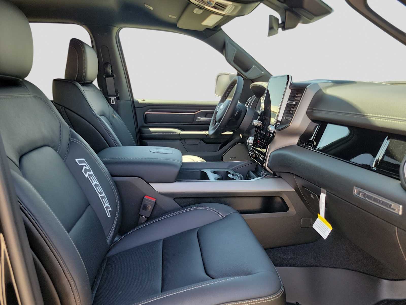 Thumbnail: 2026 RAM 1500 - 10