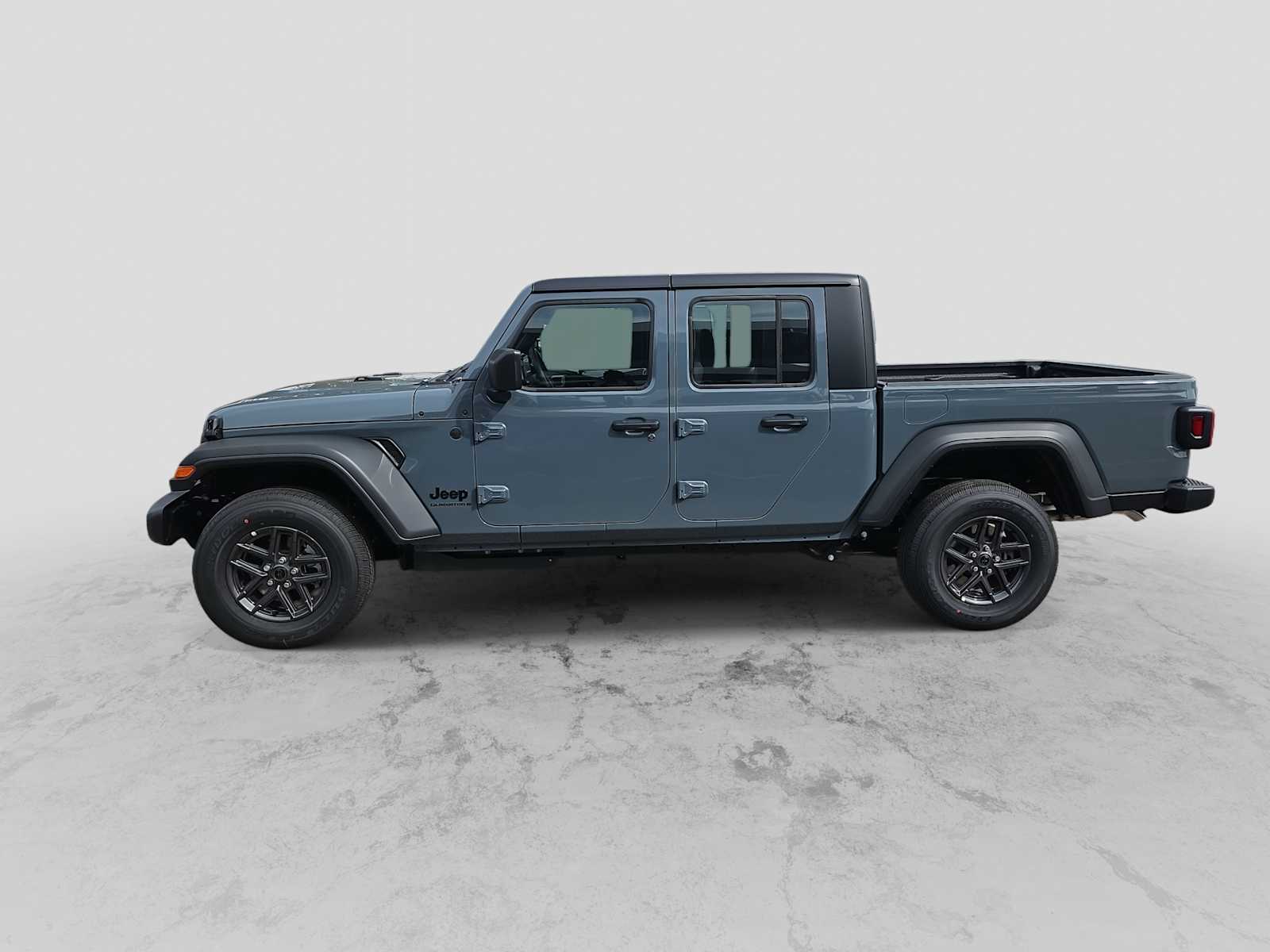 Thumbnail: 2026 Jeep Gladiator - 5