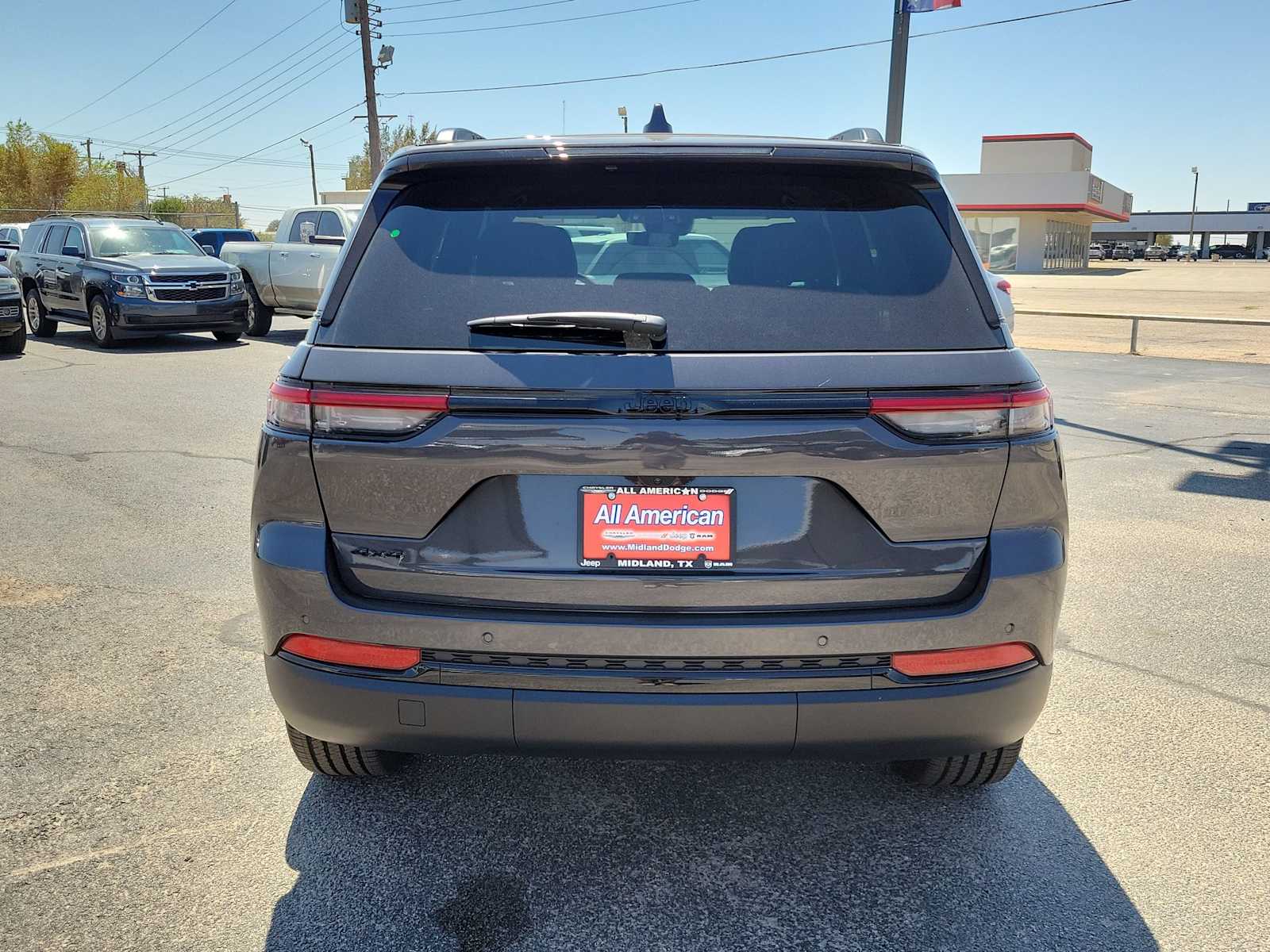 Thumbnail: 2025 Jeep Grand Cherokee - 5