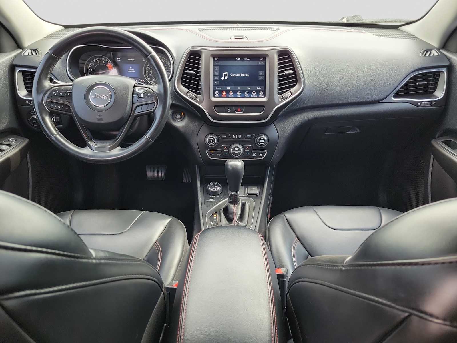 Thumbnail: 2020 Jeep Cherokee - 10